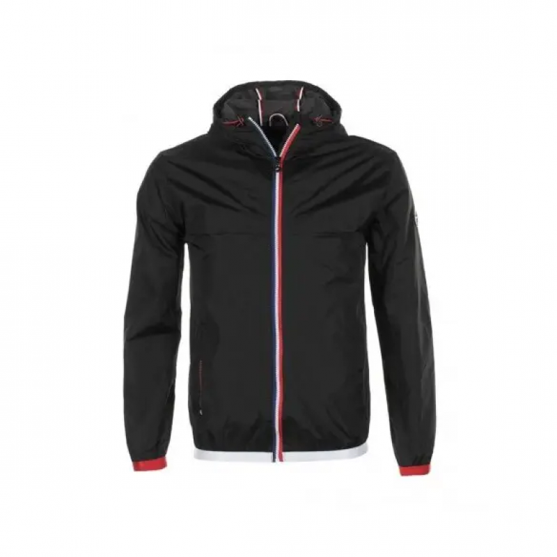 Windjacke Peak Mountain Capik
