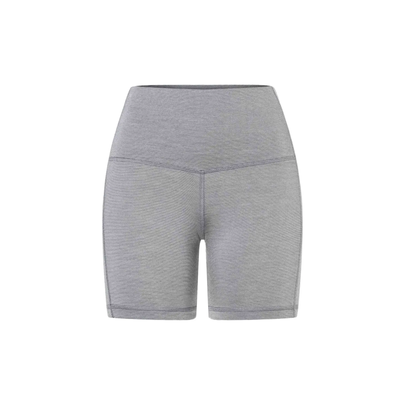 Shorts für Damen super.natural Liquid Flow