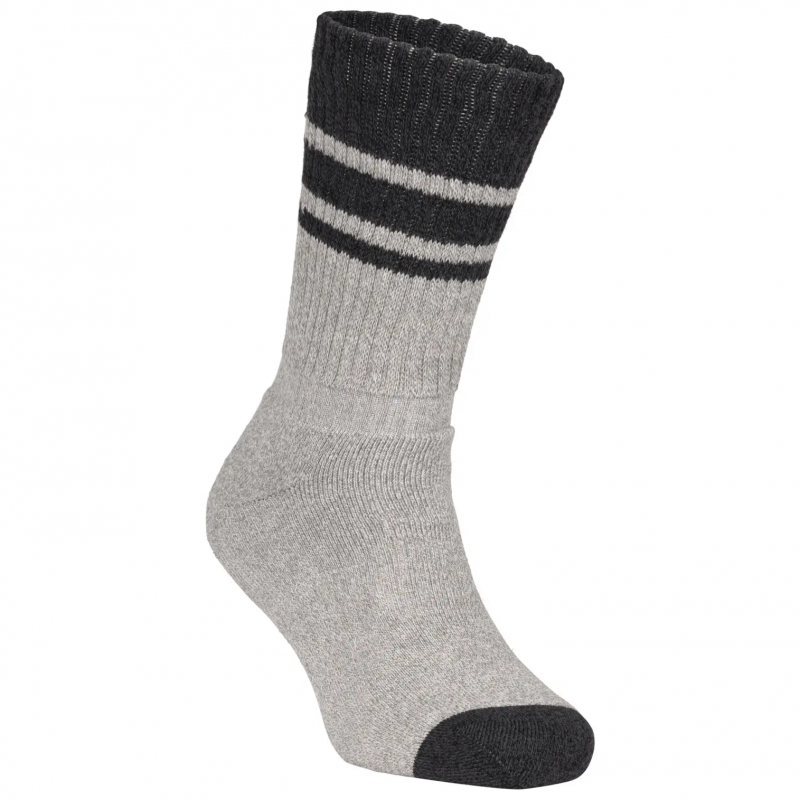 Socken Trespass Hitched