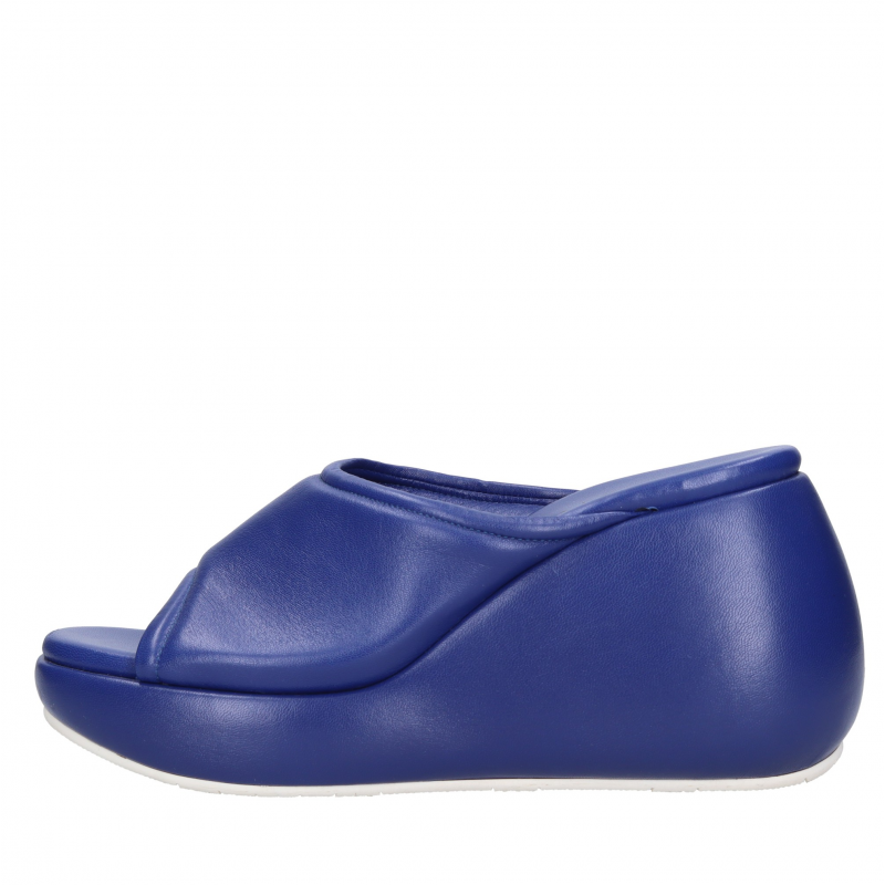 Blaue Casadei-Schuhe mit Absatz