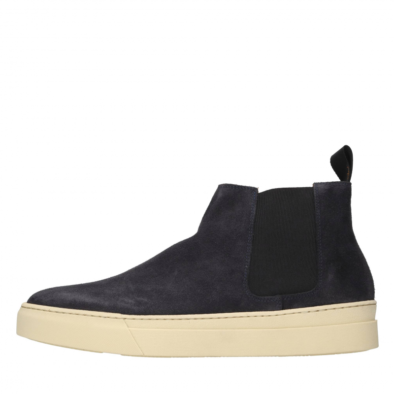 Frau Blaue Stiefel