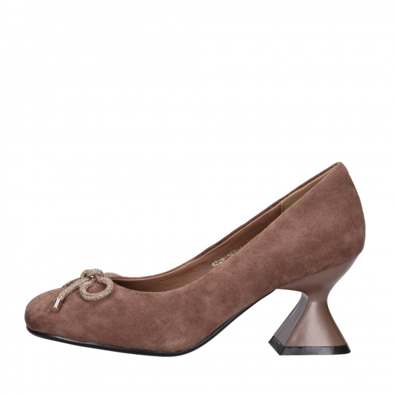 Emanuelle Vee Braune Absatzschuhe