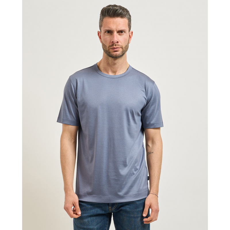 Boss T-Shirts und Blue Polo
