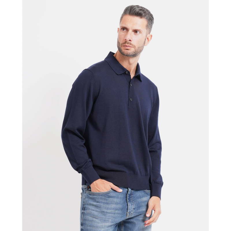 Boss T-Shirts und Blue Polo
