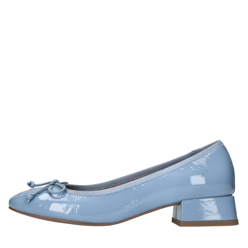 Bibi Lou Schuhe mit blauem Absatz