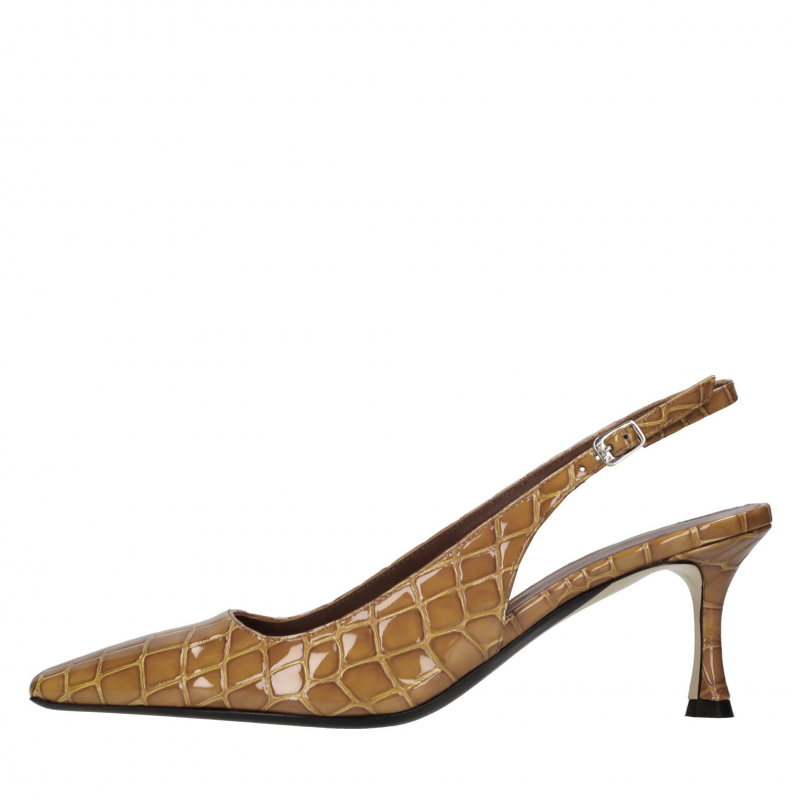 N°21 Schuhe mit braunem Absatz