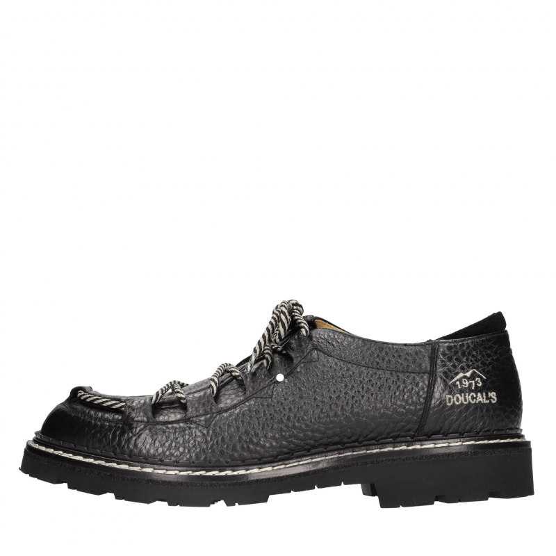 Doucal's Low-Schuhe Schwarz