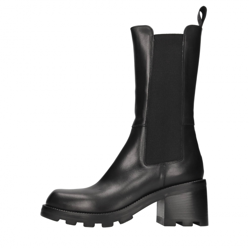 Elena Iachi Stiefel schwarz