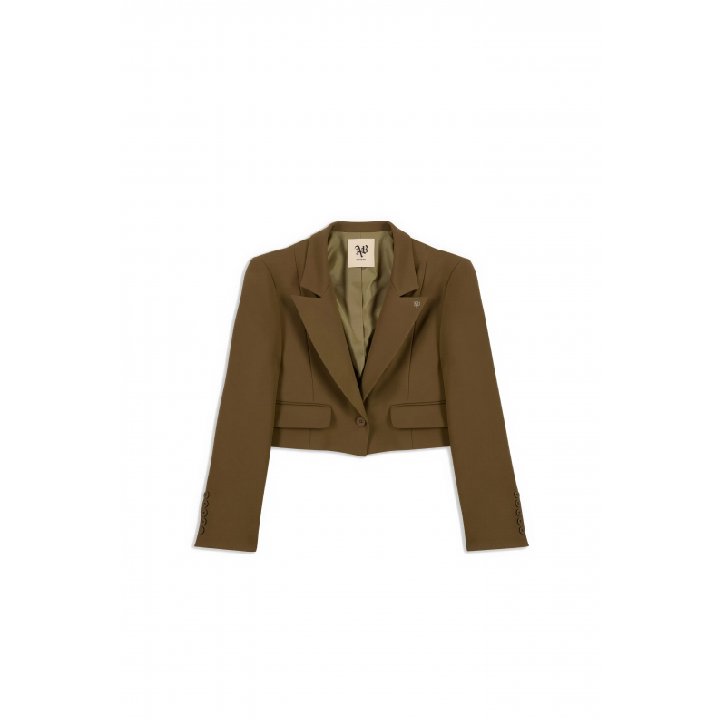 Frau von Blazer Aniye By