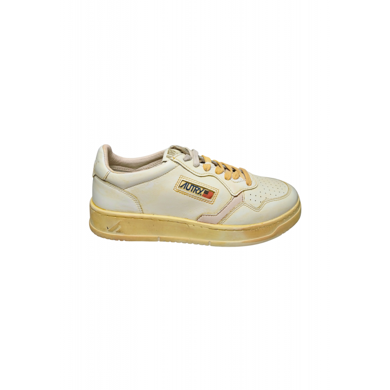 AVLW_AB01 Autry Frauen schwarz weiBes Leder