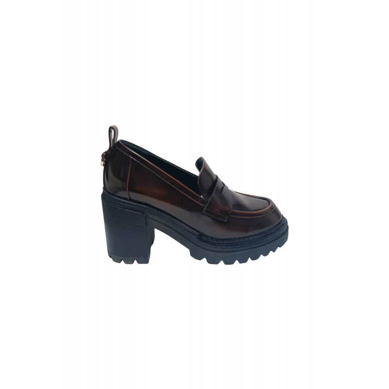 B00101-MMVA12-2243-470 Sergio Rossi Frauen Leder Braun