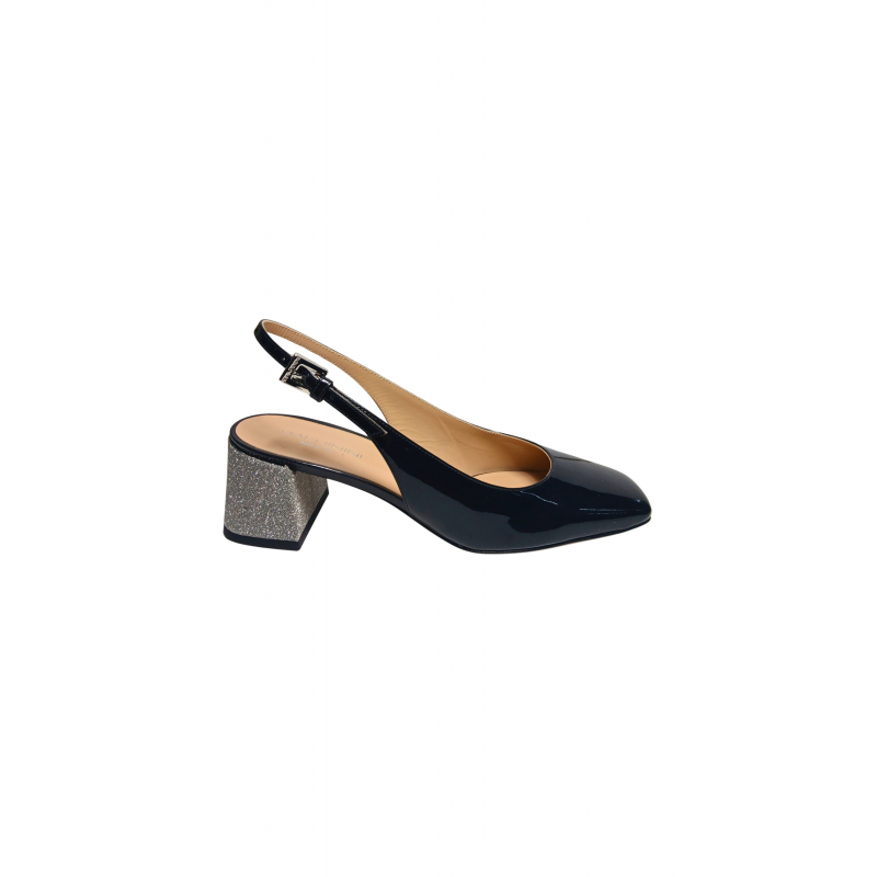 D5E241P5vnglnecf Baldinini Shoes Frauen Leder Schwarz