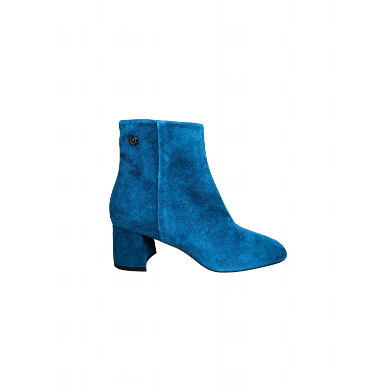 sa21185G9fcam854 Pollini Frauen Suede