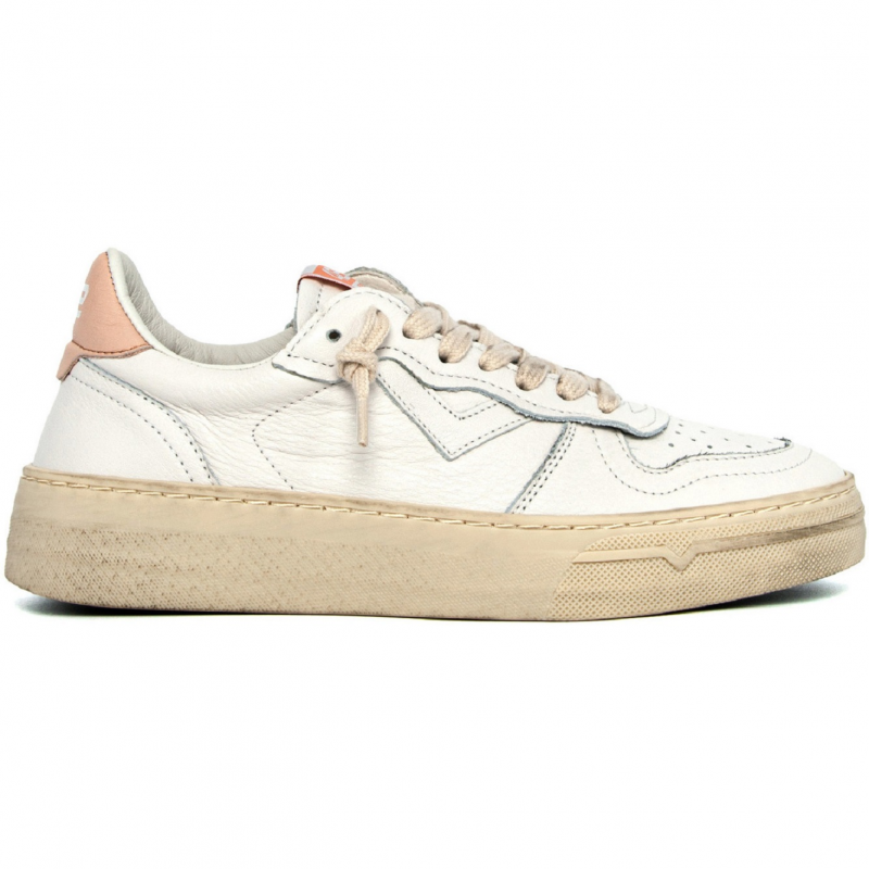 4b12 WeiBe Sneaker