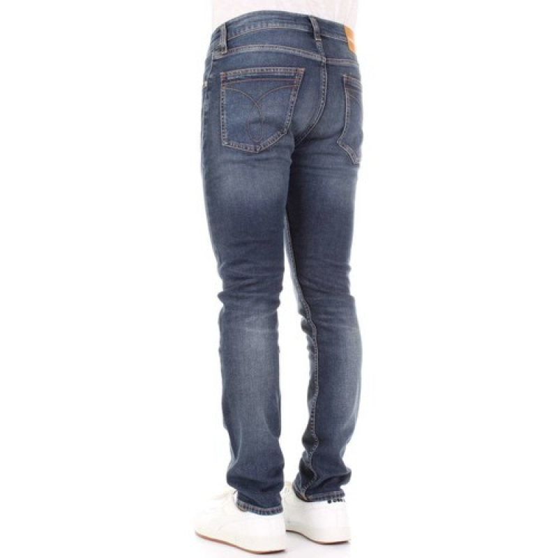 Blaue Calvin Klein-Hose