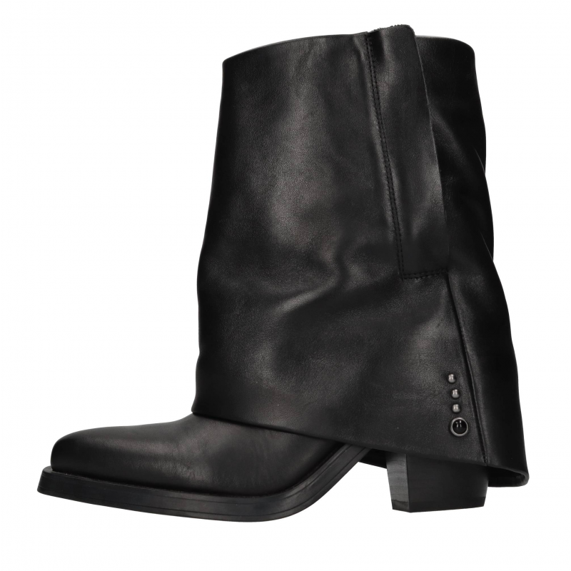 Ash Stiefel schwarz