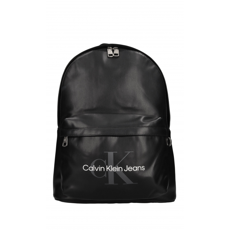 Calvin Klein Taschen. Schwarz
