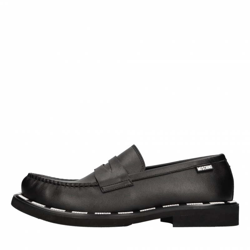 Moschino Niedrig Schuhe Schwarz