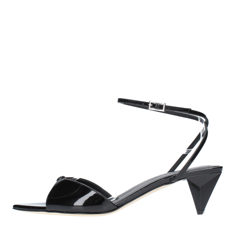 3JUIN Schwarze Sandalen