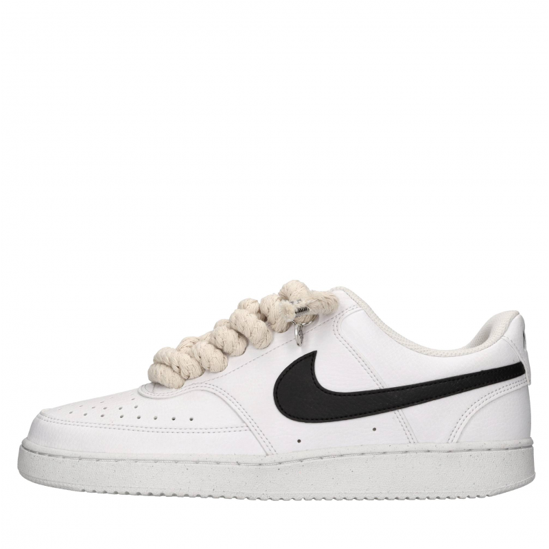 Nike Seddys WeiBe Sneaker