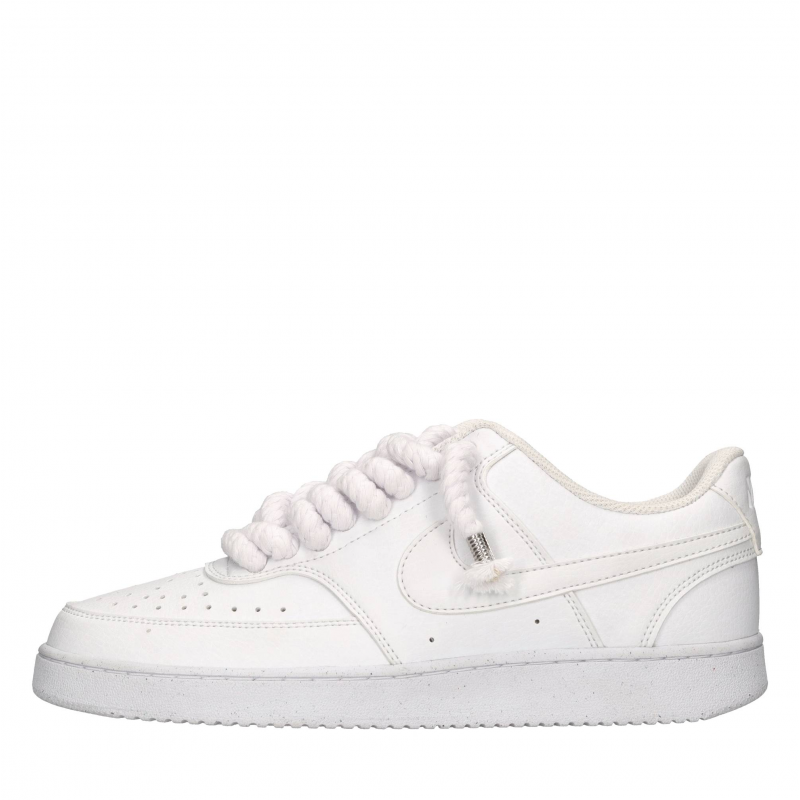 Nike Seddys WeiBe Sneaker