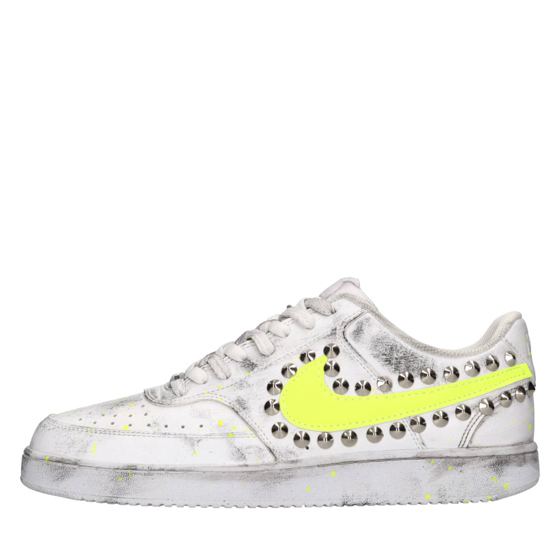 Nike Seddys WeiBe Sneaker