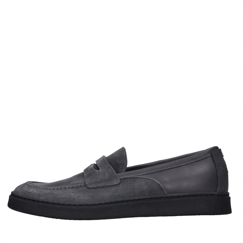 Pantanetti Niedrige Schuhe Grau