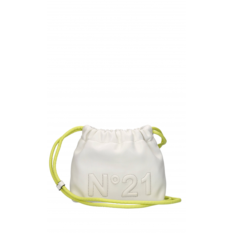N°21 Taschen. Creme