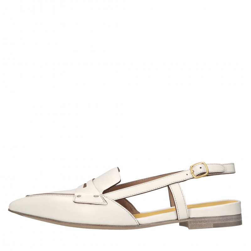 Mara Bini Niedrig Schuhe WeiB