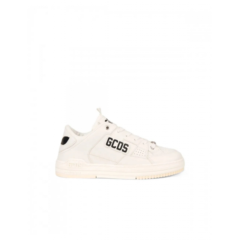 Gcds Sneaker weirids