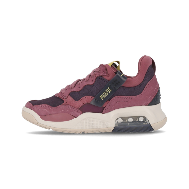 Jordan Ma2 Light Damen-Halbschuh Mulberry/Saturn Gold/Cave Purple