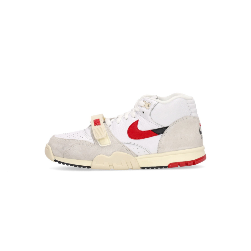 Hoher Herrenschuh Air Trainer 1 WeiB/Universitatsrot/Schwarz/Kokosmilch