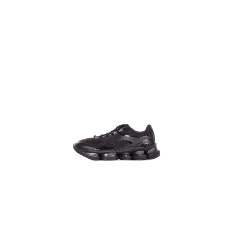 New Balance Schwarze Sneaker