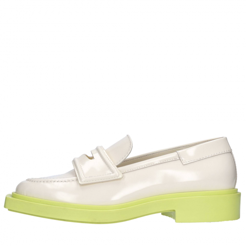 3juin Niedrige Schuhe