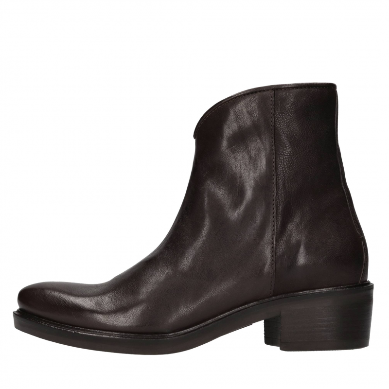 Hundred 100 Moro Kopfstiefel