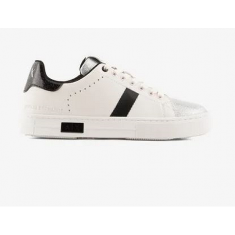 ARMANI EXCHANGE WeiBe Turnschuhe