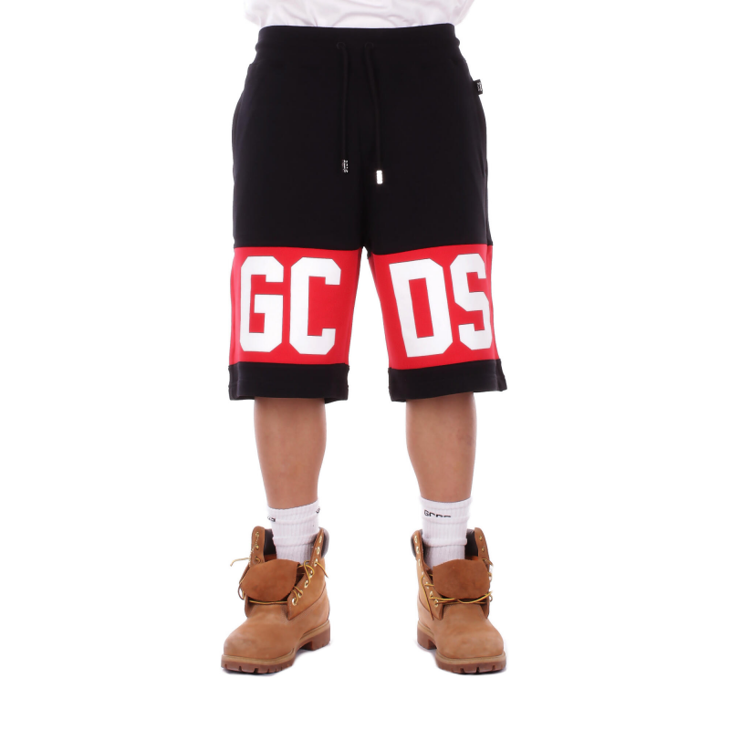 Gcds Schwarze rote Shorts