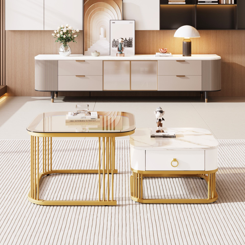Stapelbarer Couchtisch mit Marmoroptik, Teebraun Glasplatte und goldenen Akzenten, zweiteiliges Set mit Schubladen, Weiß – Bild 1 von 2