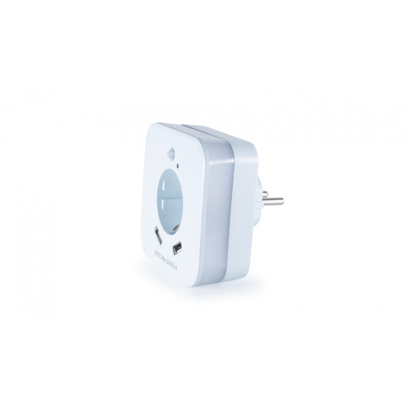 InnTec LED-Nachtlicht mit Bewegungsmelder, Steckdose und 2x USB-Anschlüssen (2,4A)