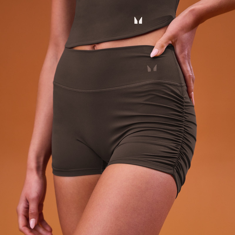 MP Damen Tempo Side Scrunch Booty Short – Kakao - XS – Bild 1 von 4
